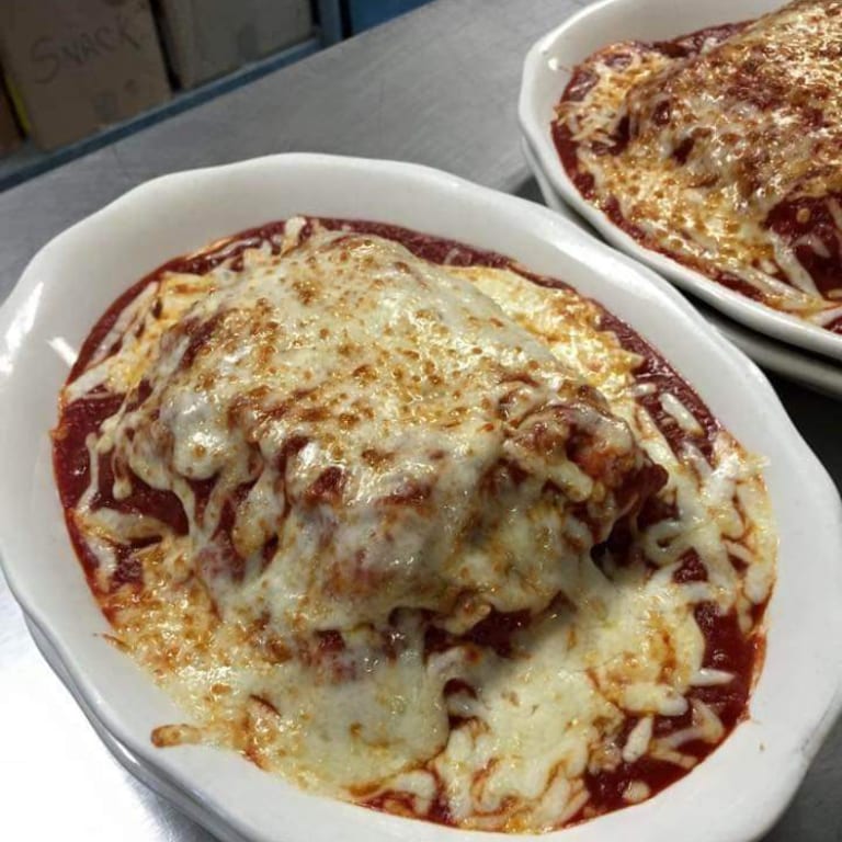 Delicious Lasagna and Italian Favorites